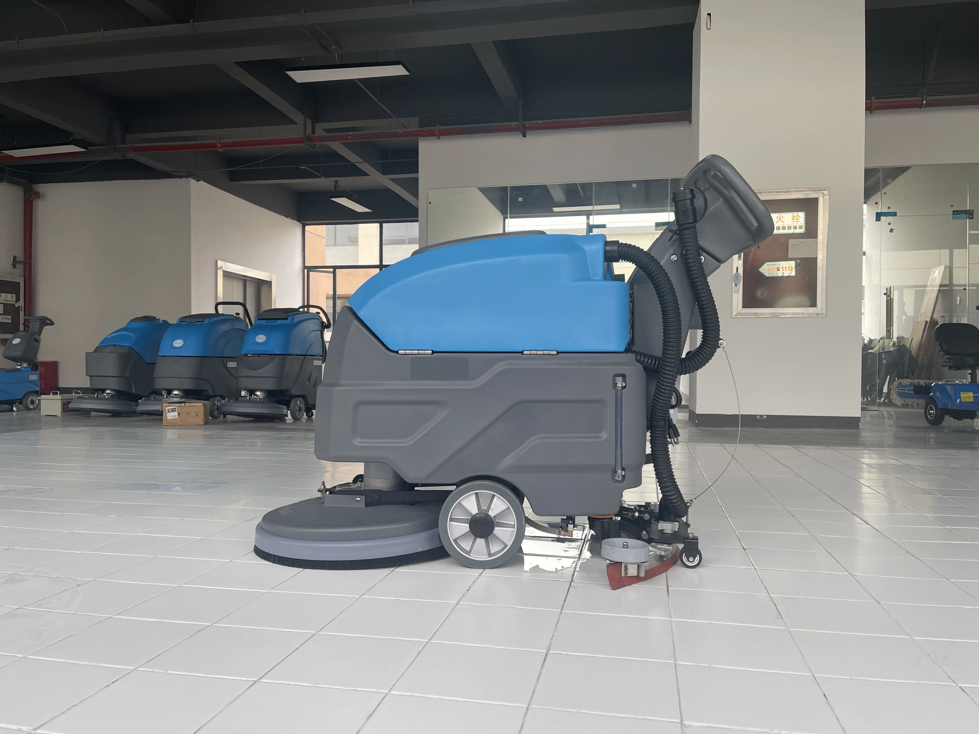 bodenreinigungsmaschine
